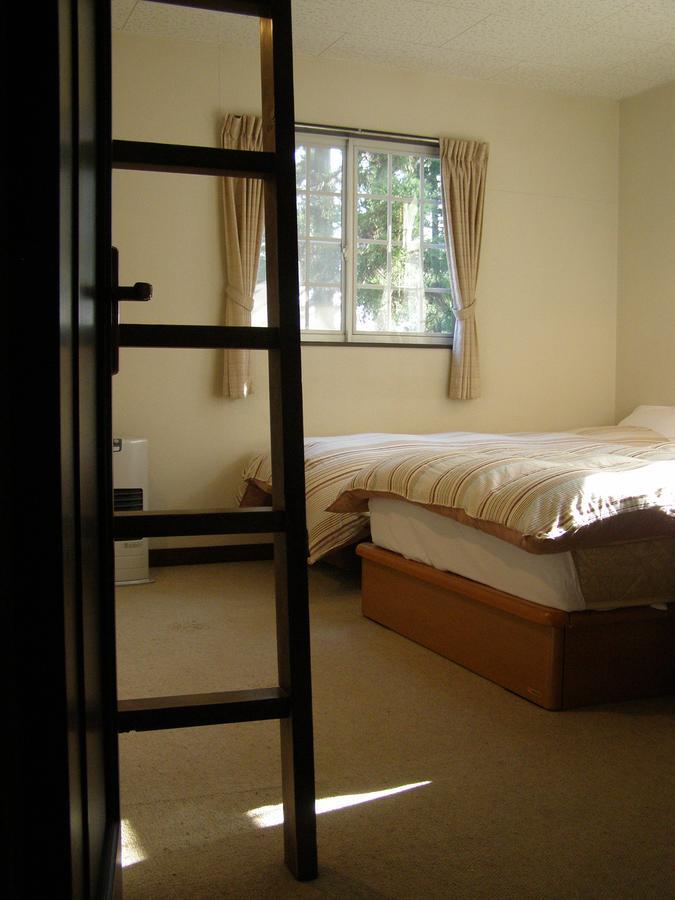 Bed and Breakfast Sunny Side Hut Хакуба-Мура Экстерьер фото